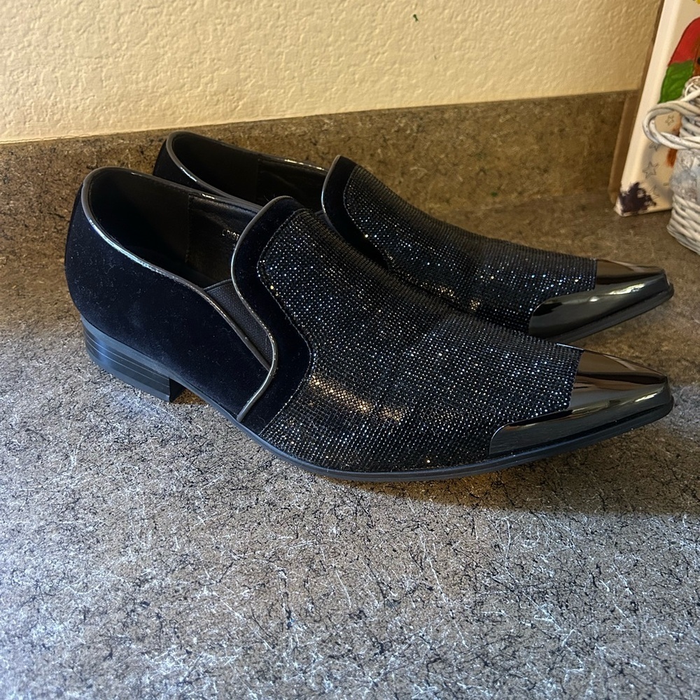 Enzo Romeo Crisiano Men Rhinestone Chrome Toe Suede
Pointy Dress Loafer 12